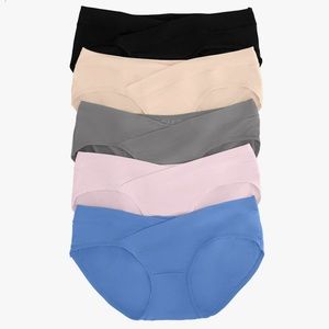 Plus size under-bump maternity panties